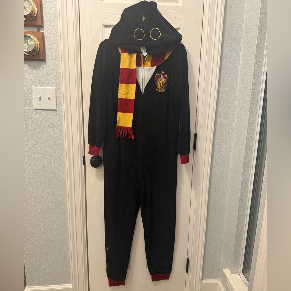 Adult Harry Potter Onesie S/M - Gryffindor